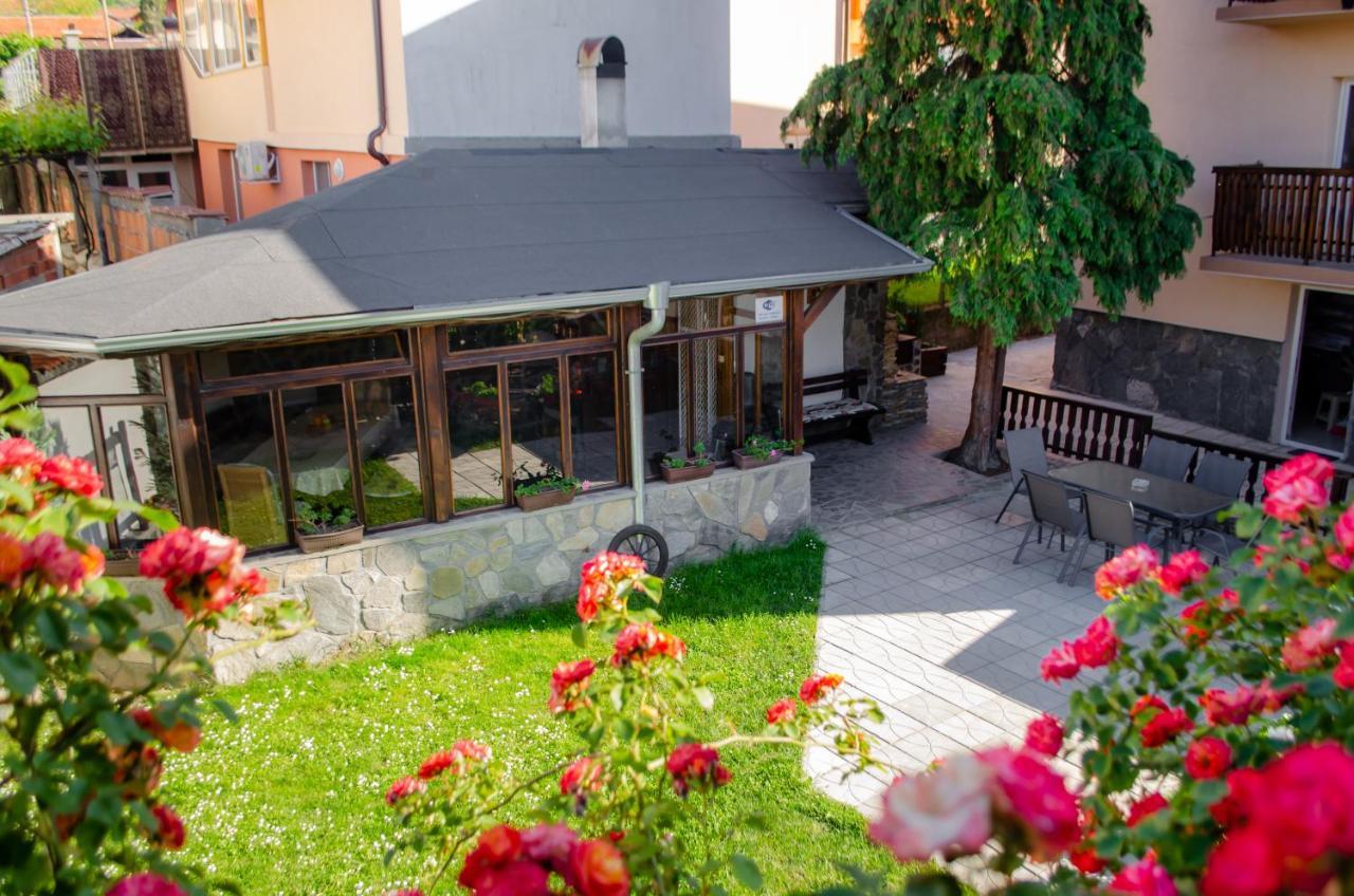 Guest House Via Sapareva Banya ภายนอก รูปภาพ