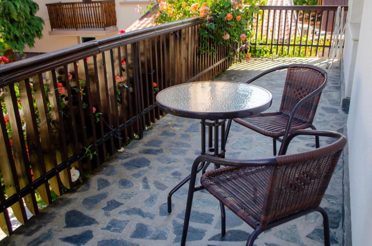 Guest House Via Sapareva Banya ภายนอก รูปภาพ
