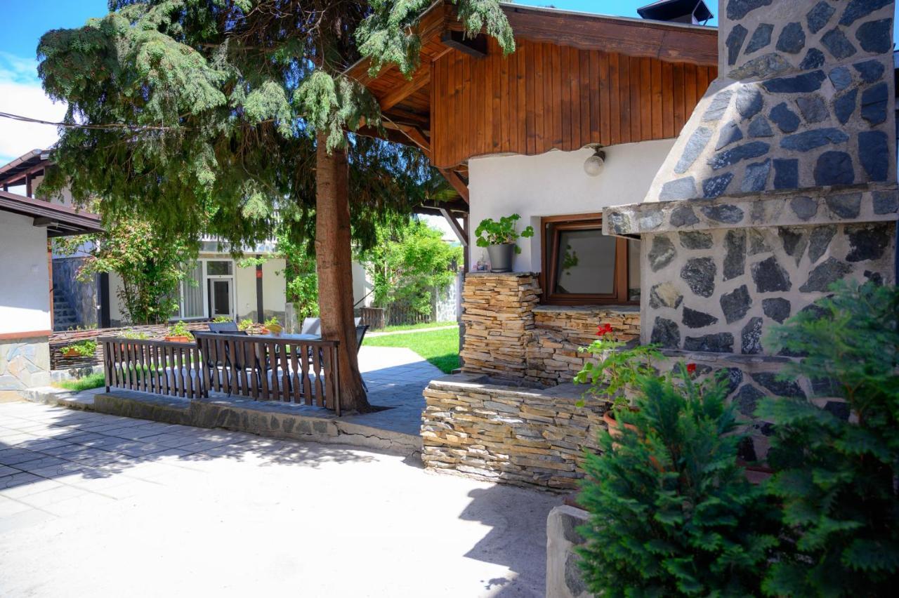 Guest House Via Sapareva Banya ภายนอก รูปภาพ