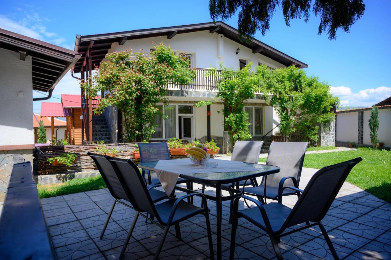 Guest House Via Sapareva Banya ภายนอก รูปภาพ