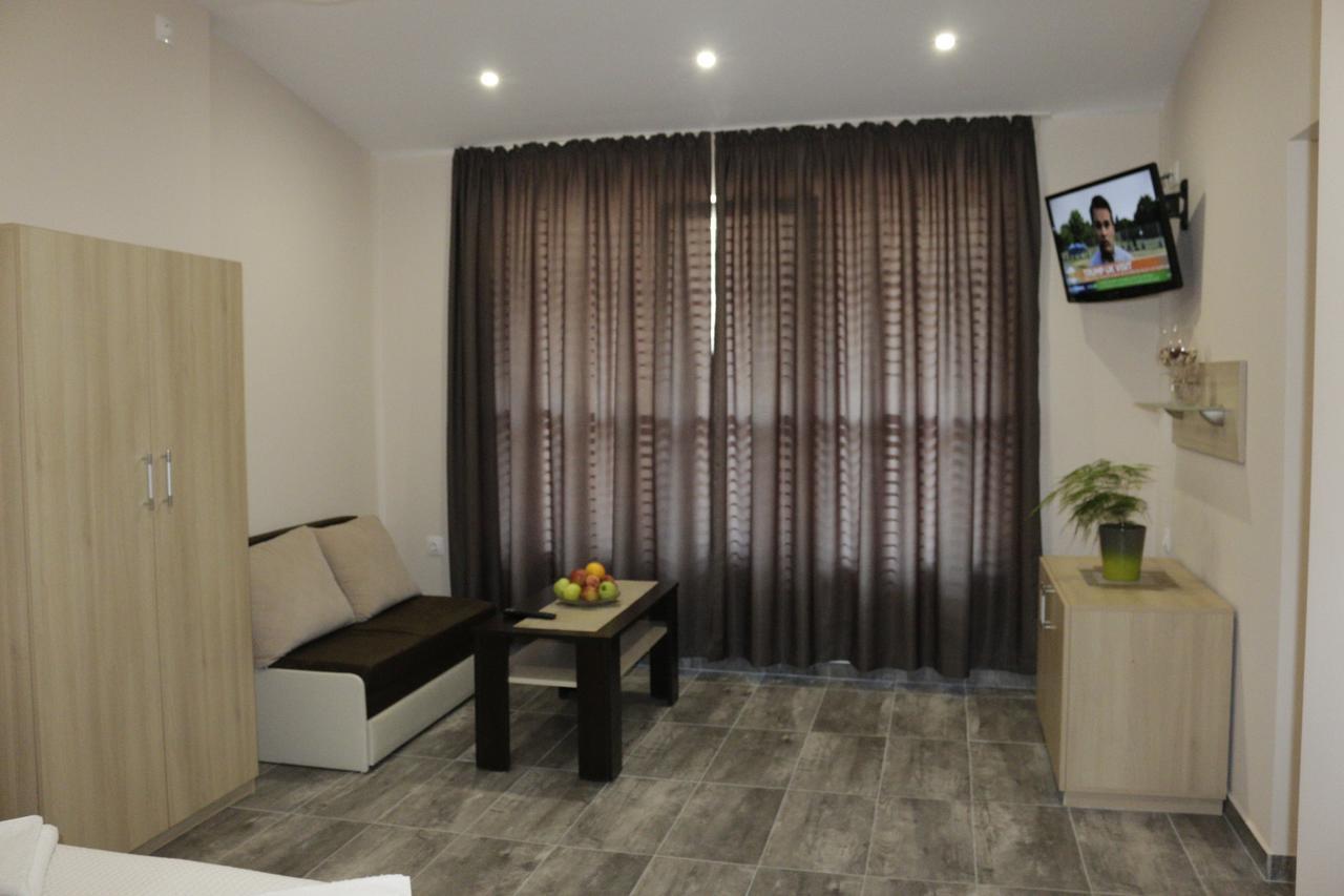Guest House Via Sapareva Banya ภายนอก รูปภาพ